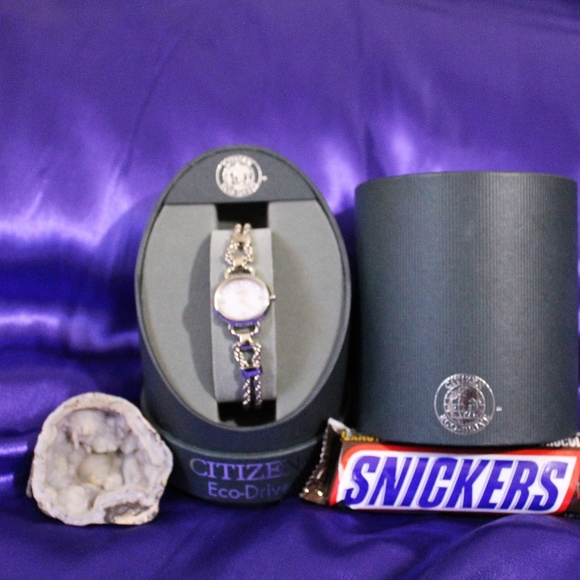 LIke New Citizens Eco-Drive Ladies Watch - Picture 1 of 6